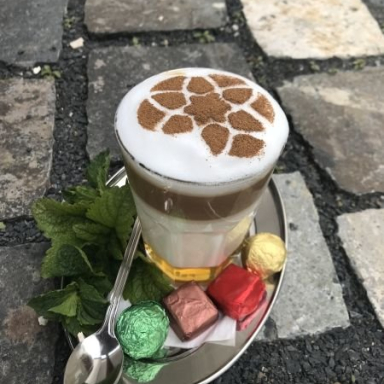 Monostori Ajándékbolt és Kávézó Bakonybél