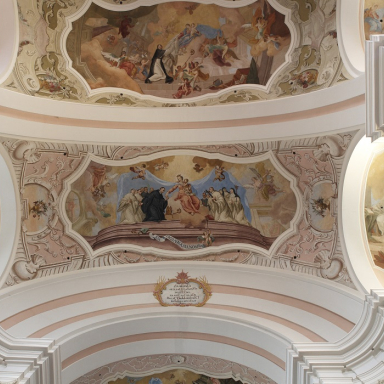 BAZILIKA Galéria