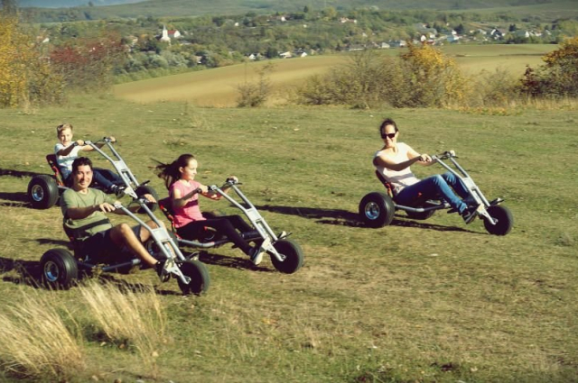 MOUNTAINCARTOZÁS