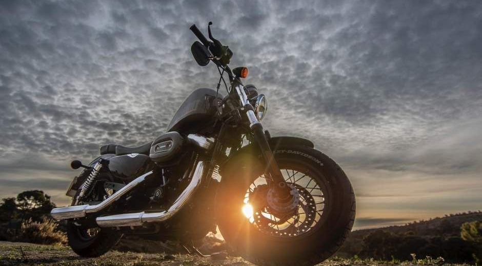 MOTOROZÁS MOTOROZÁS