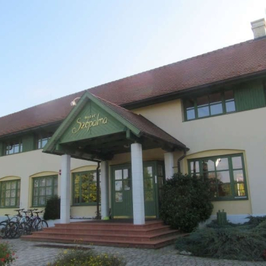 SZÉPALMA - KŐRIS-HEGY - ÖRDÖG-LIK - HALOMSÍROK – SZÉPALMA (BAÁN IRÉN) Galéria