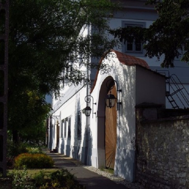 BAGOLYVÁR FOGADÓ, ÉTTEREM ÉS GALÉRIA Galéria